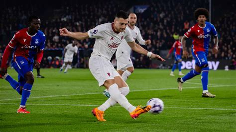 90 in 20: Palace v United .